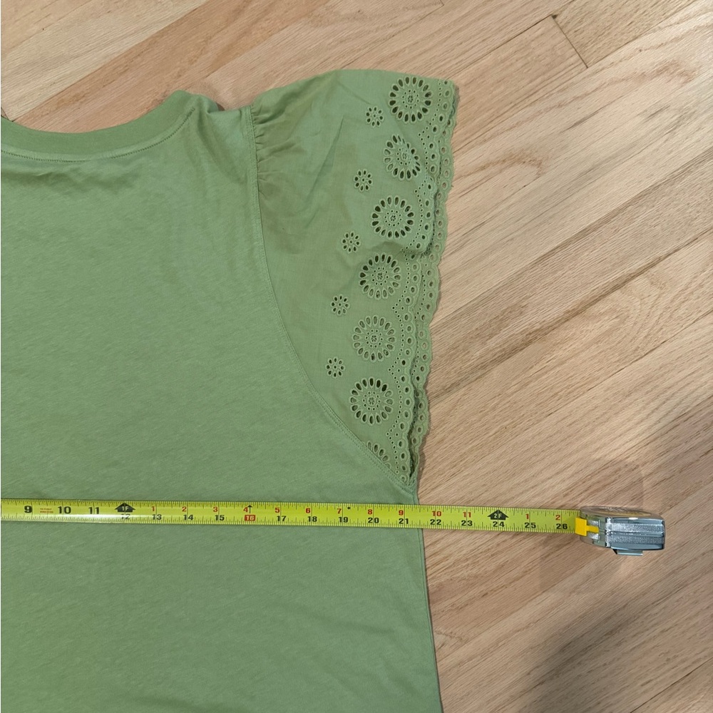 Old Navy Light Green Eyelet Flutter Sleeve Tee - Picture 8 of 11